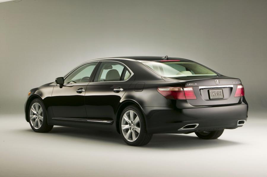  Lexus LS600h L 2007 года  (фото 215 из 224)